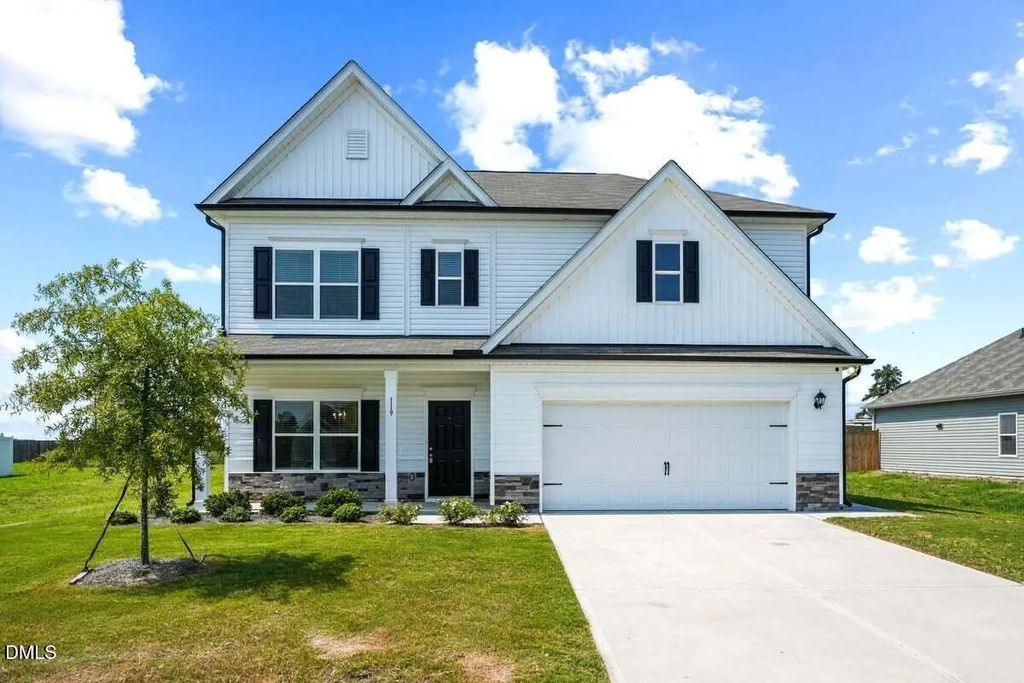 119 Citizens Court, Four Oaks
