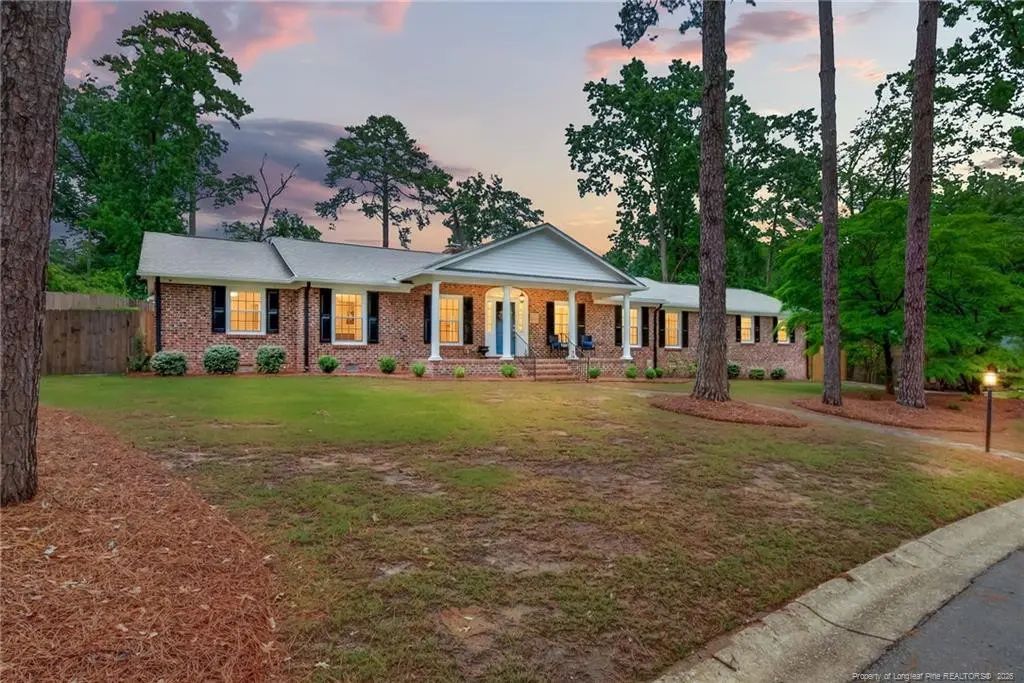 335 Oberlin Court, Fayetteville