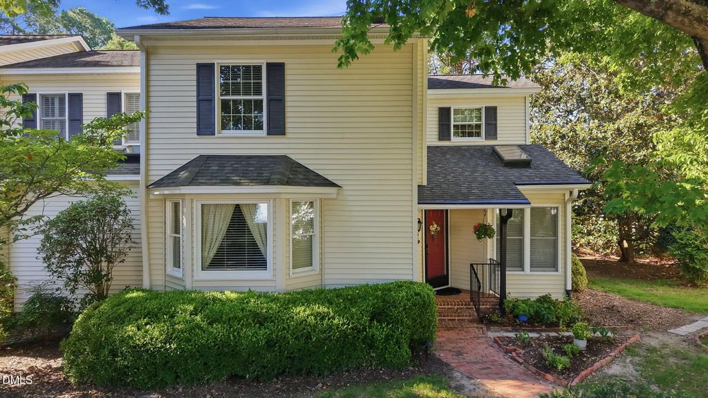 396 Lyndfield Close, Pittsboro
