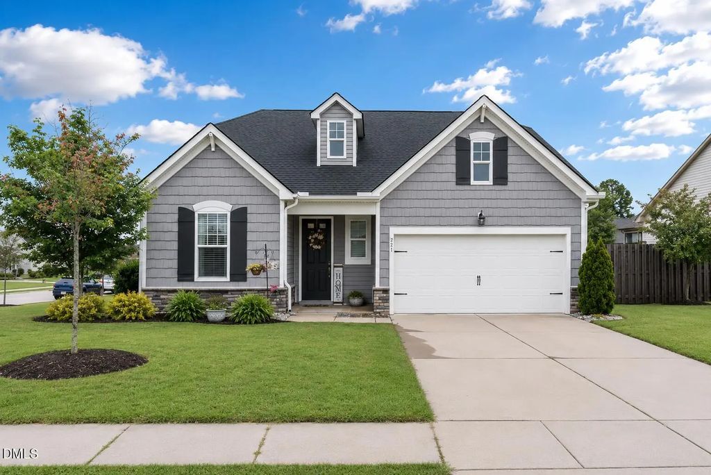 244 Skyway Drive, Clayton