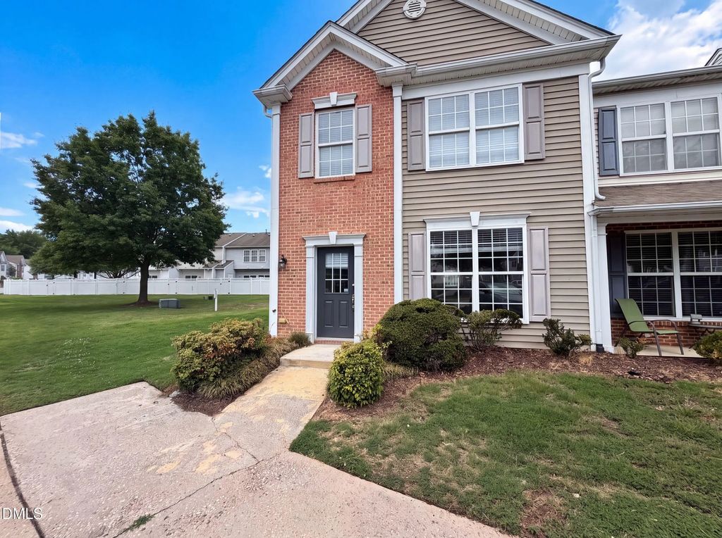 5111 Brooke Lauren Lane, Raleigh