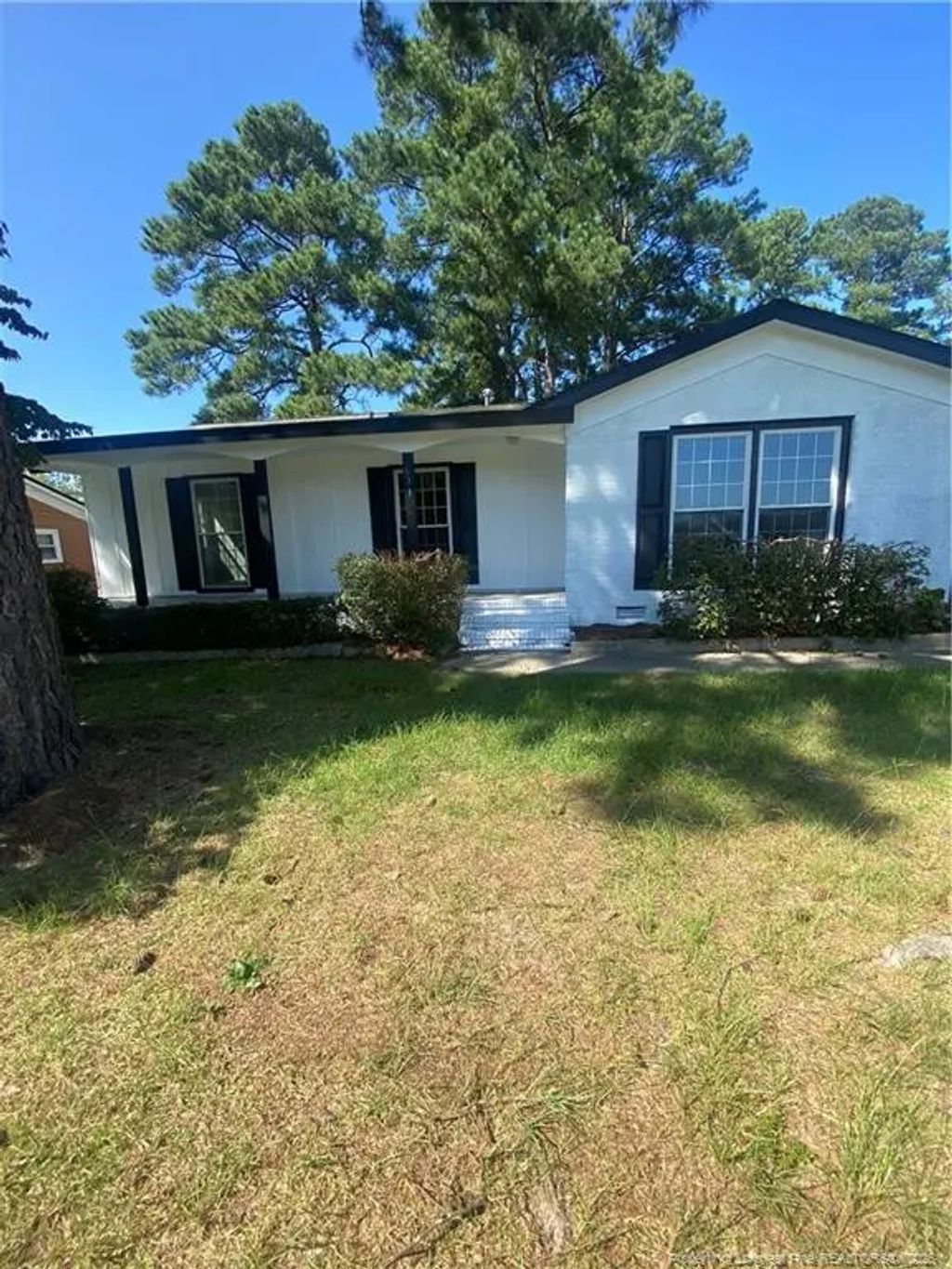 671 Wiltshire Road, Fayetteville