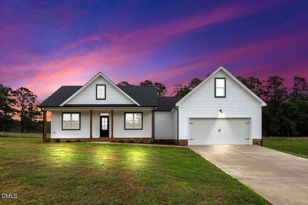 1229 Scarlet Oak Road, Spring Hope