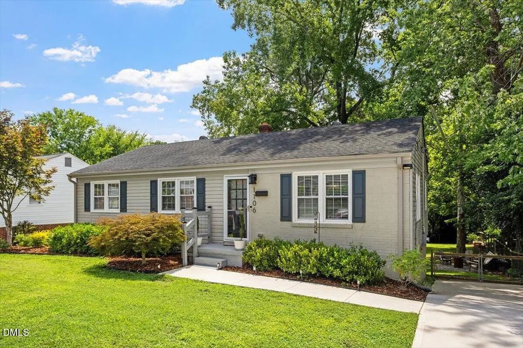 1106 N King Charles Road, Raleigh