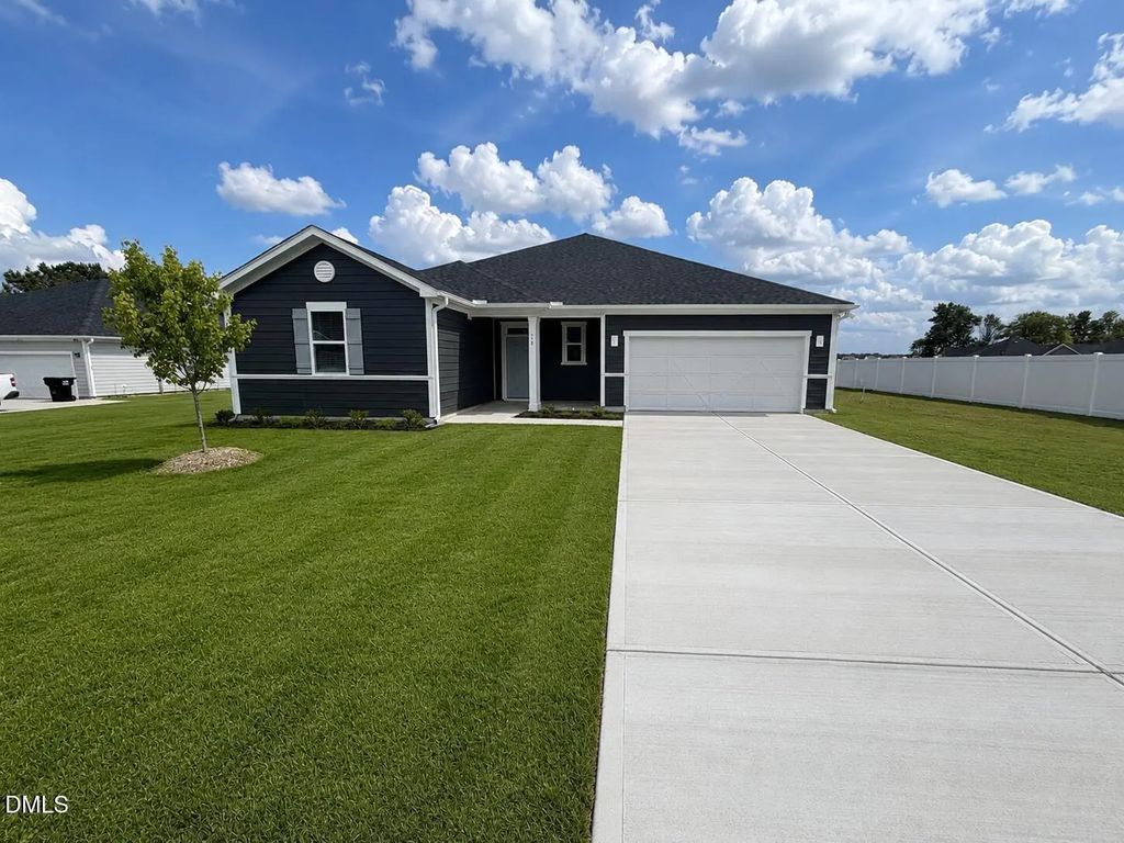 72 Ocellated Circle, Smithfield