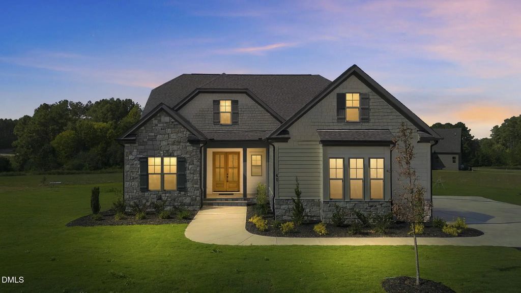 40 Wheatfield Lane, Louisburg