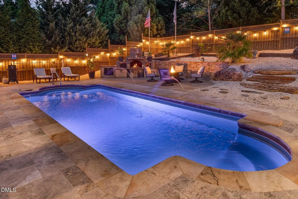 122 Brookbank Hill Place, Cary