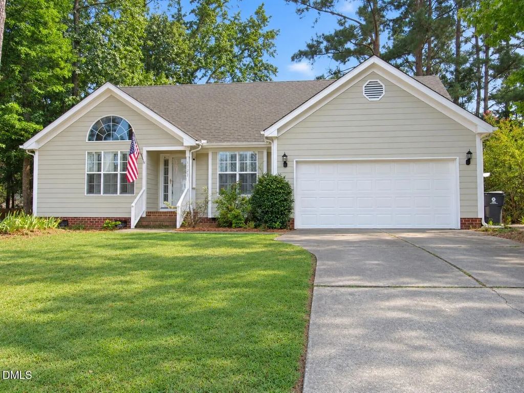2723 Clifton Avenue, Creedmoor