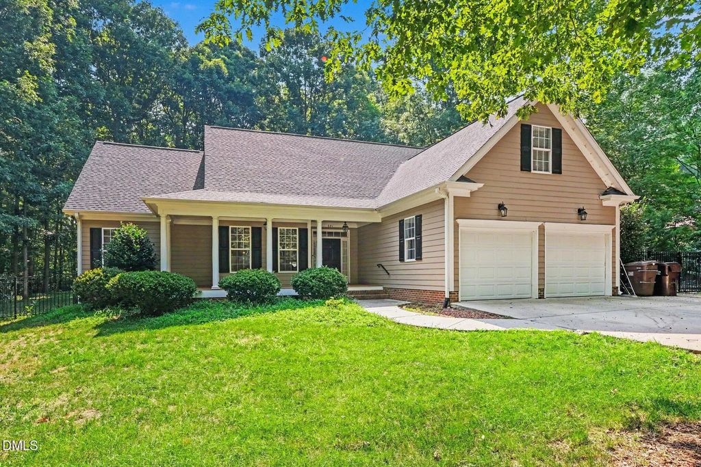 351 N Old Lantern Road, Timberlake