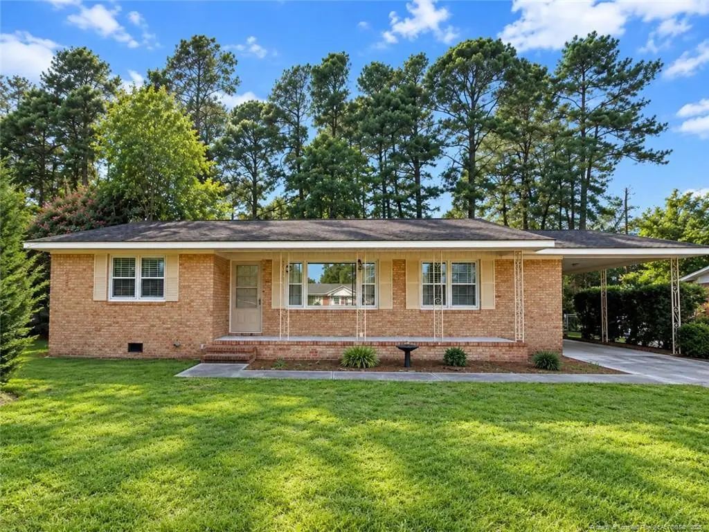 1512 Atwick Drive, Fayetteville