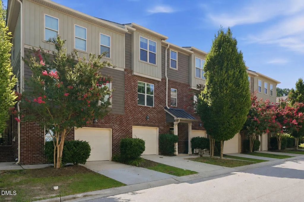 3217 Kempthorne Road, Cary
