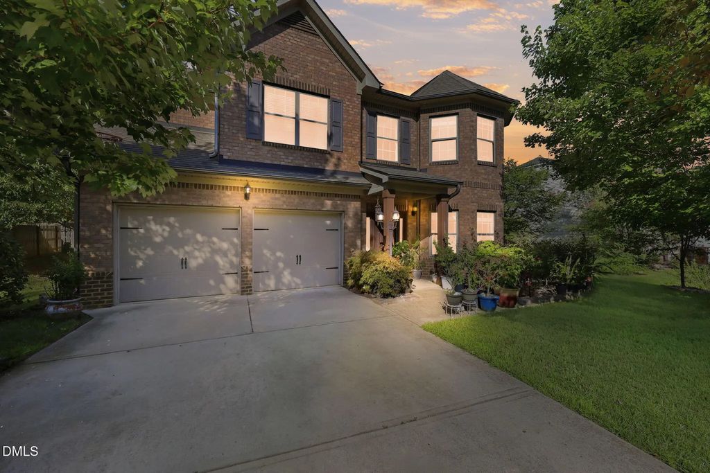 1105 Longleaf Pine Place, Mebane