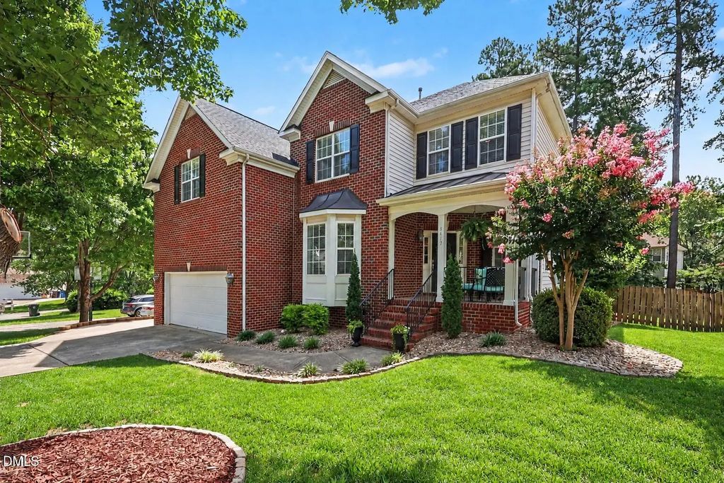 8417 Dunnington Circle, Raleigh