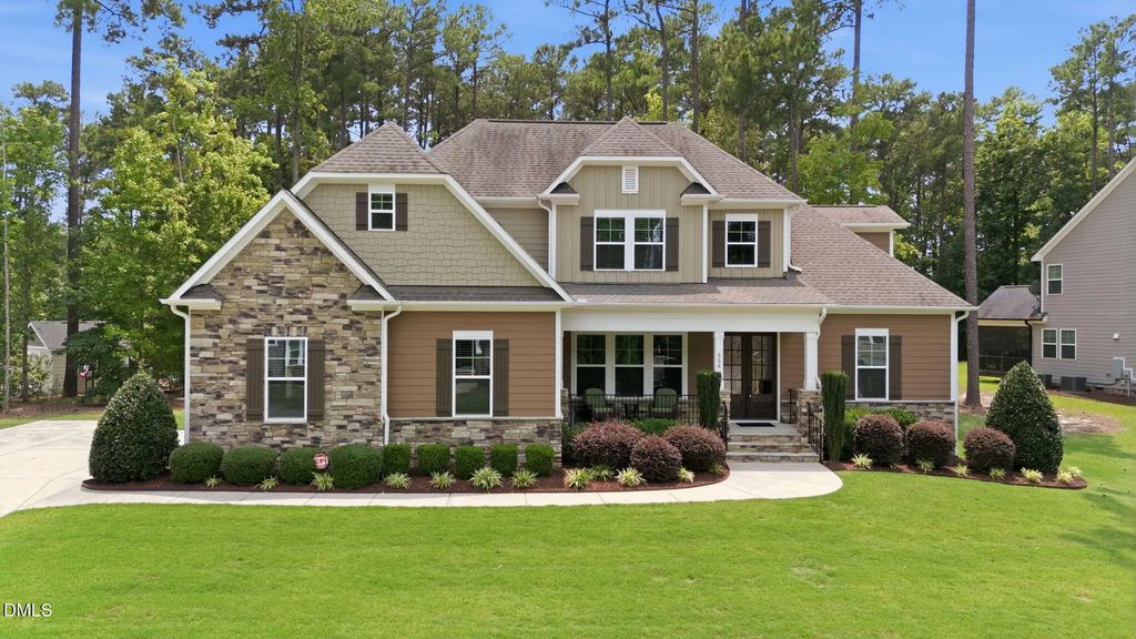 556 Rockport Drive, Clayton