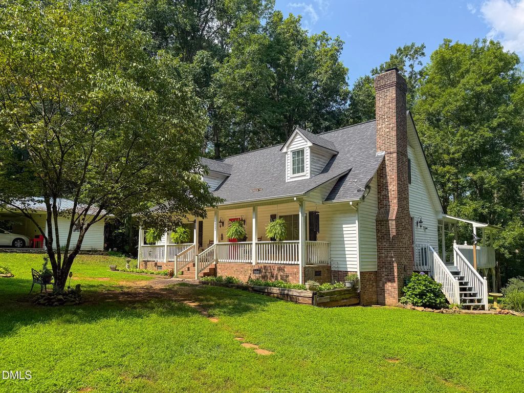 5923 Rivers Bend Drive, Rougemont