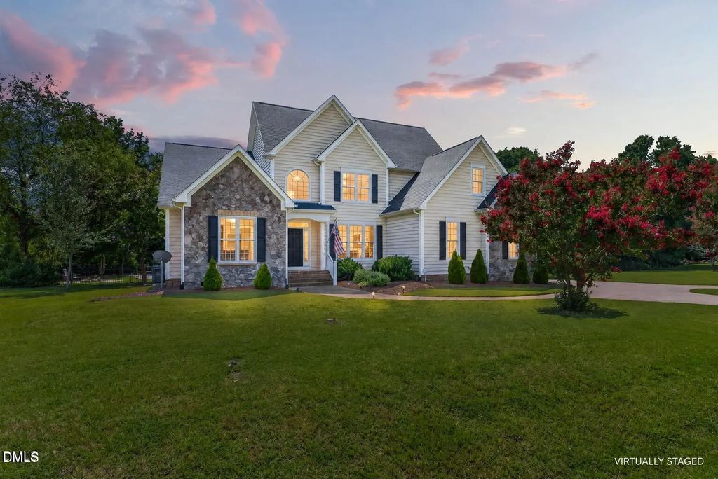 65 Powell Drive, Smithfield