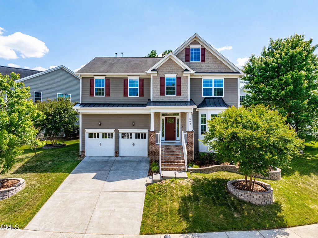 900 Vandalia Drive, Cary