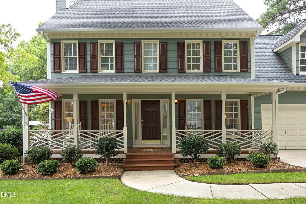 620 St Vincent Drive, Holly Springs