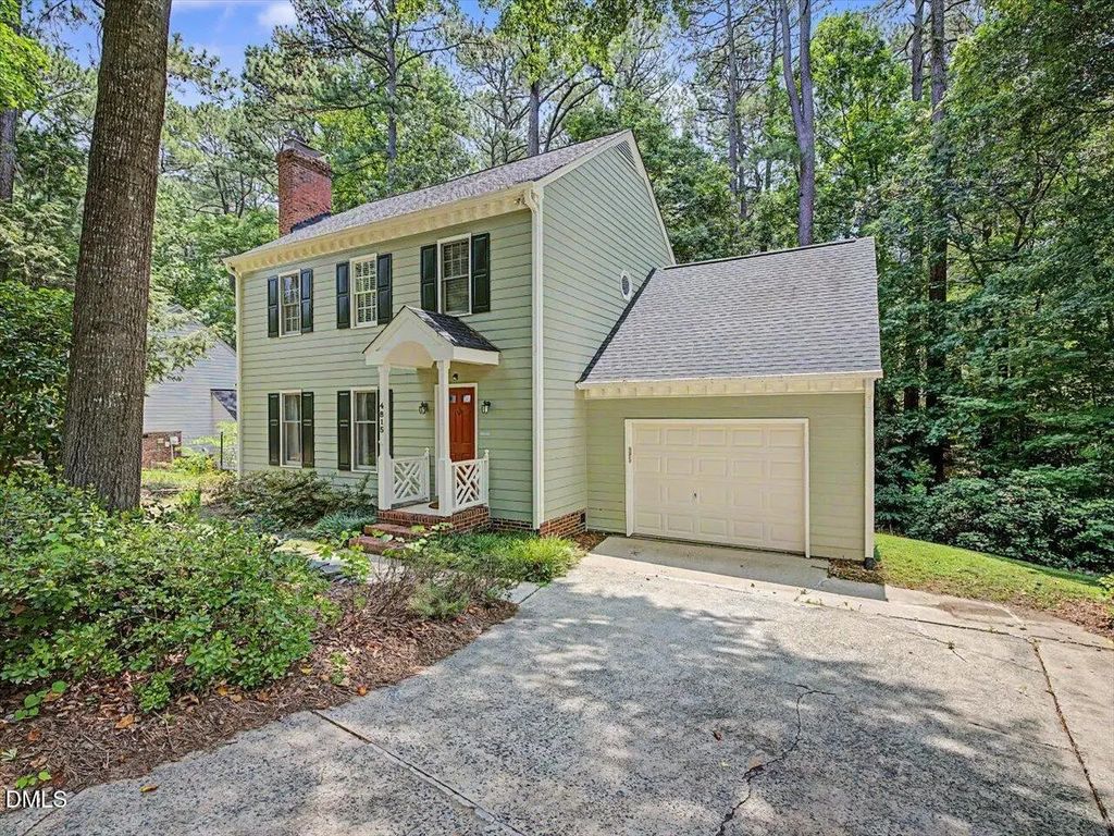 4815 Fortunes Ridge Drive, Durham