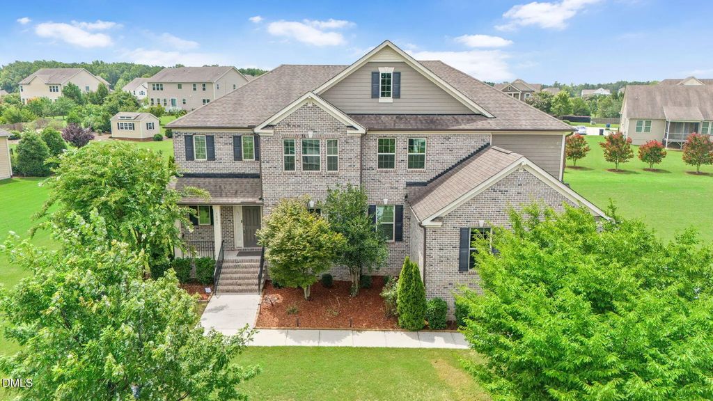 3801 Hickory Manor Drive, Apex