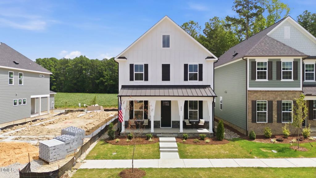 808 Carpet Grass Avenue, Knightdale