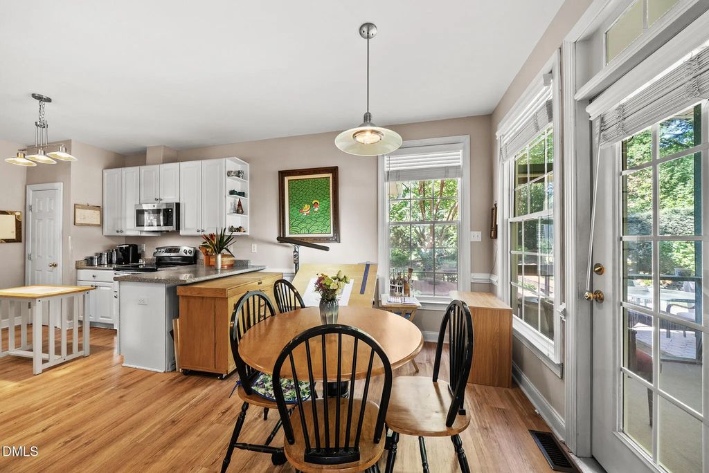 6600 Glen Forrest Drive, Chapel Hill