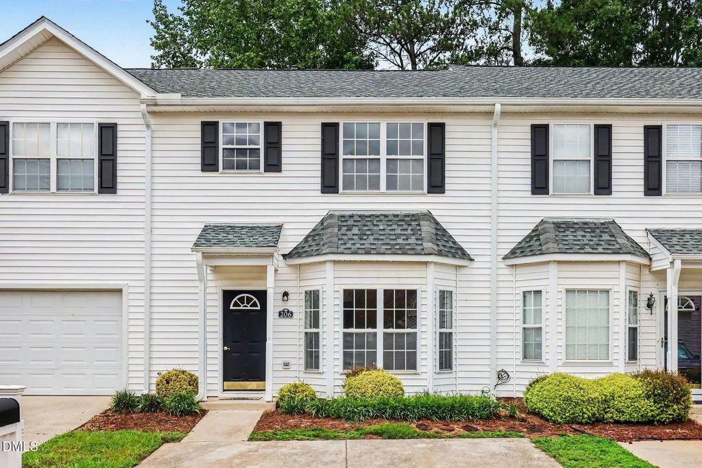 206 Misty Groves Circle, Morrisville