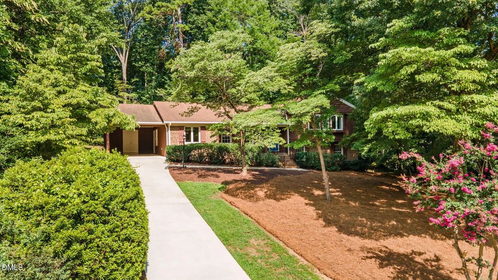 6813 Jean Drive, Raleigh