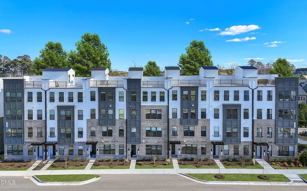 1400 Granholm Road 306, Cary