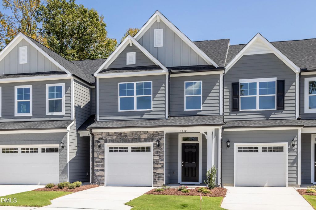 5410 Running Fox Lane, Durham