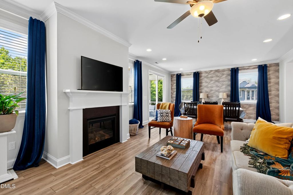 6741 Winter Garden Way, Holly Springs