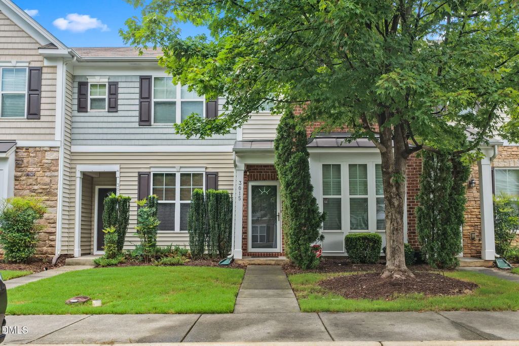 3015 Berkeley Springs Place, Raleigh