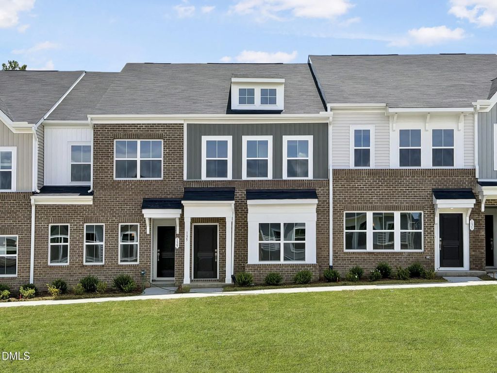 135 Flowering Maple Way 277, Garner