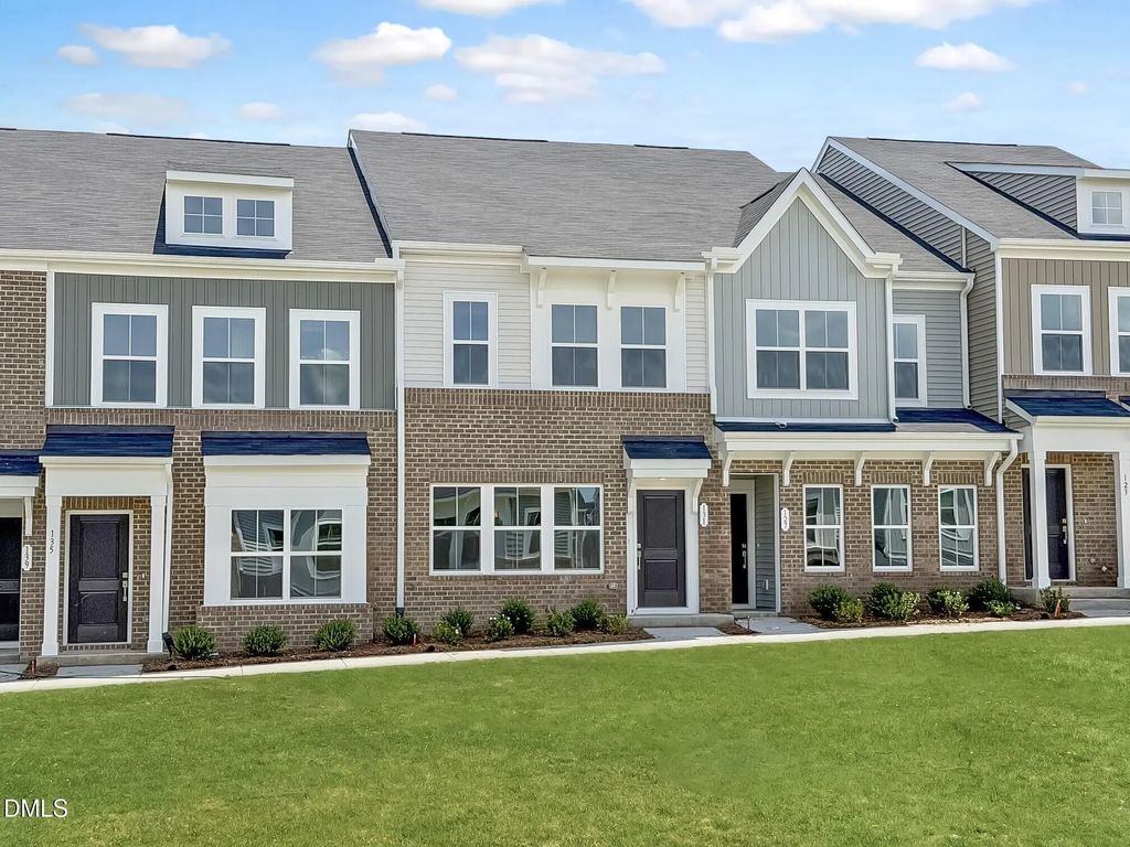 131 Flowering Maple Way 278, Garner