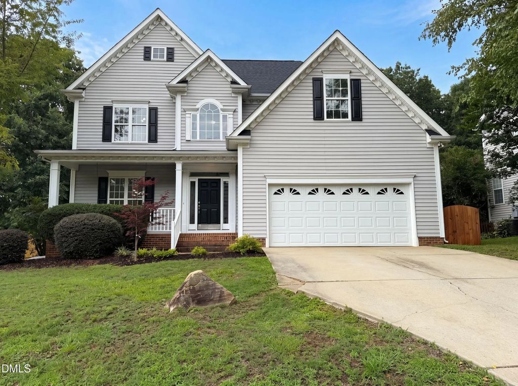 225 Sarazen Drive, Clayton