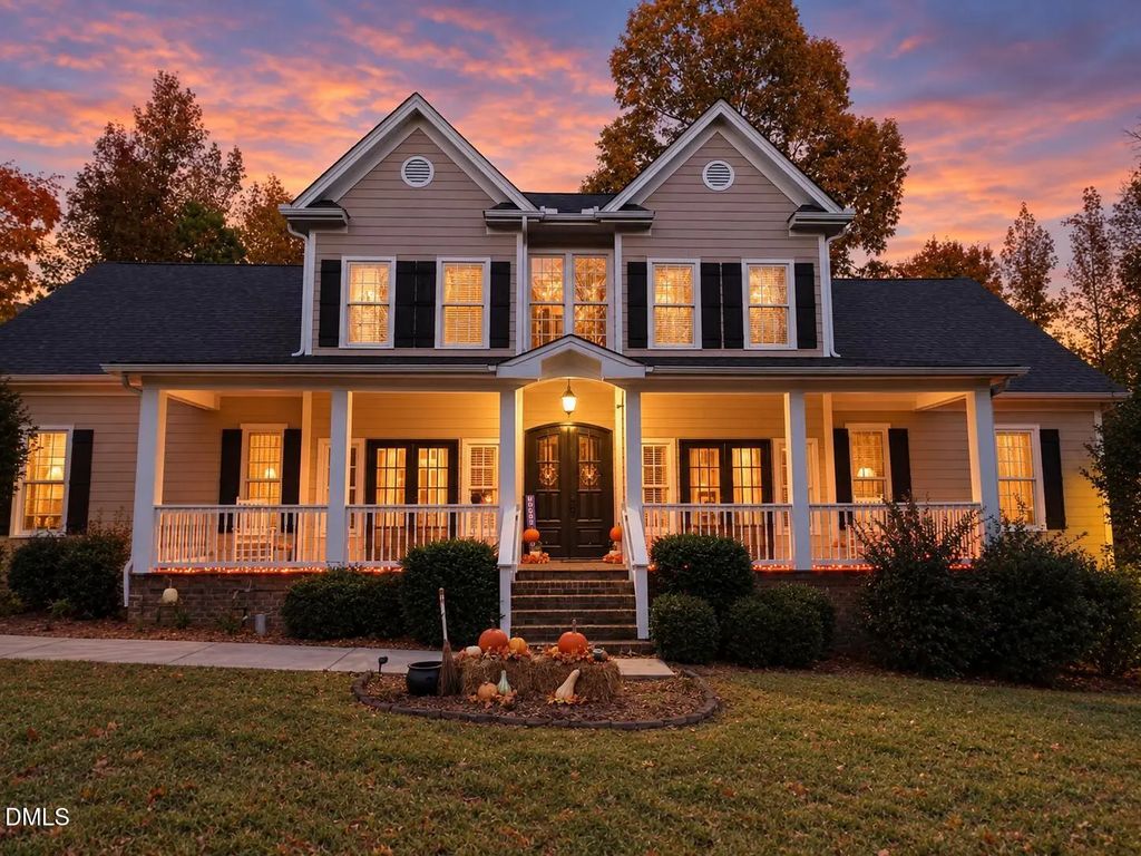 127 Brown Bear, Chapel Hill