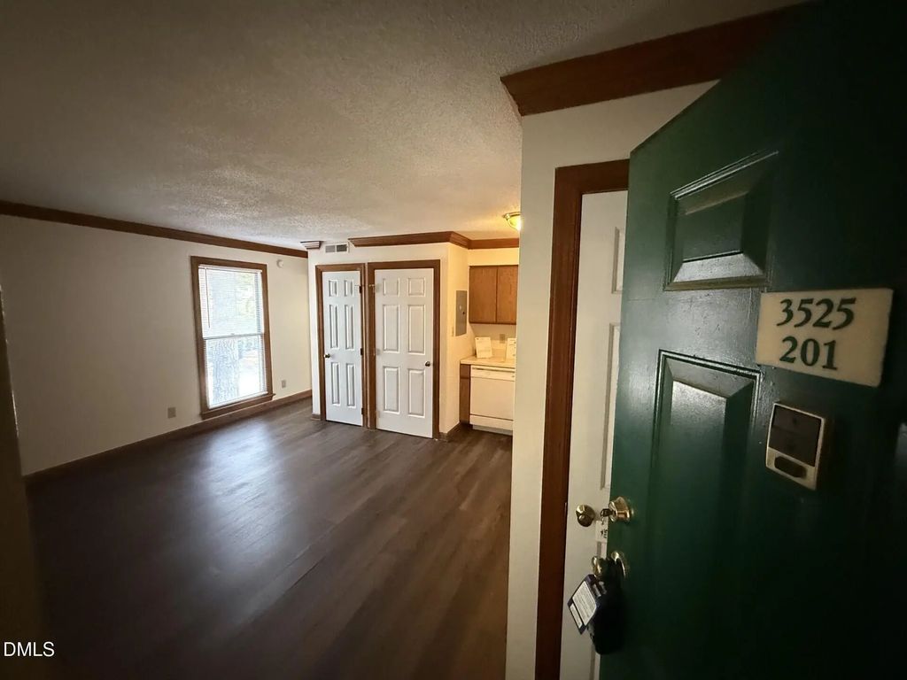 3525 Ivy Commons Drive 201, Raleigh
