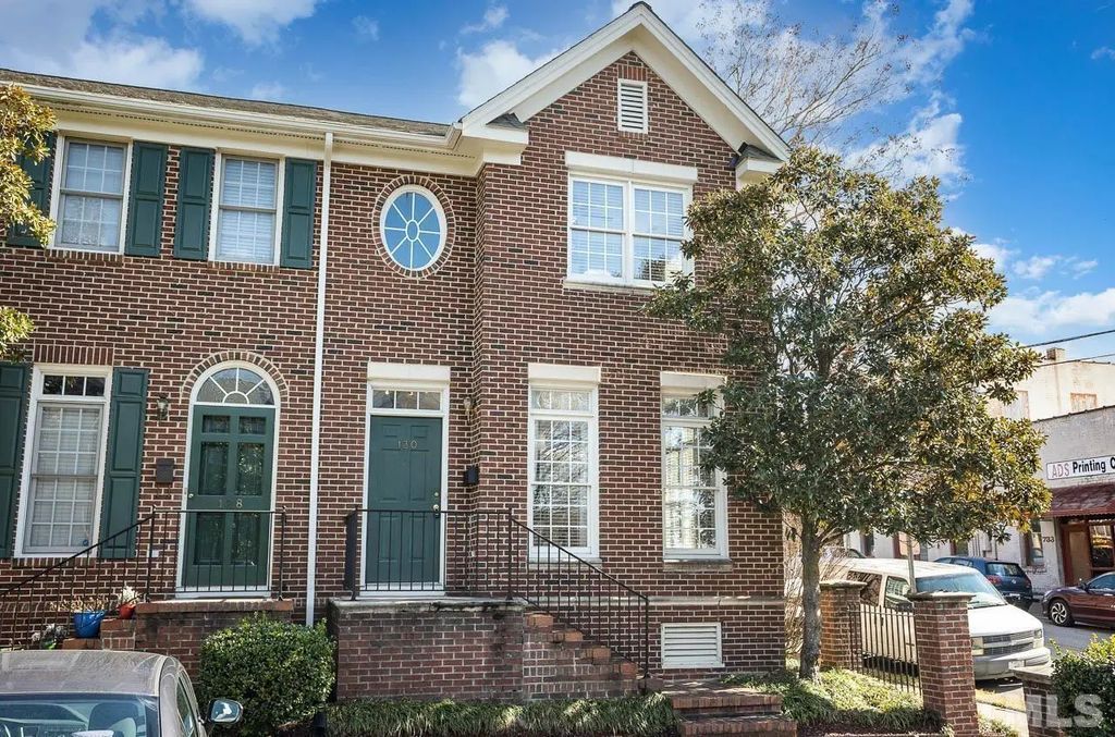 130 Fenner Lane, Raleigh