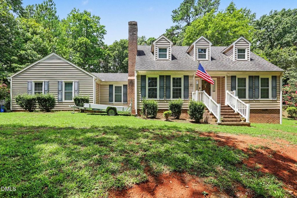 118 Laurston Court, Durham