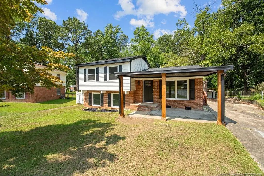 736 Burgoyne Drive, Fayetteville