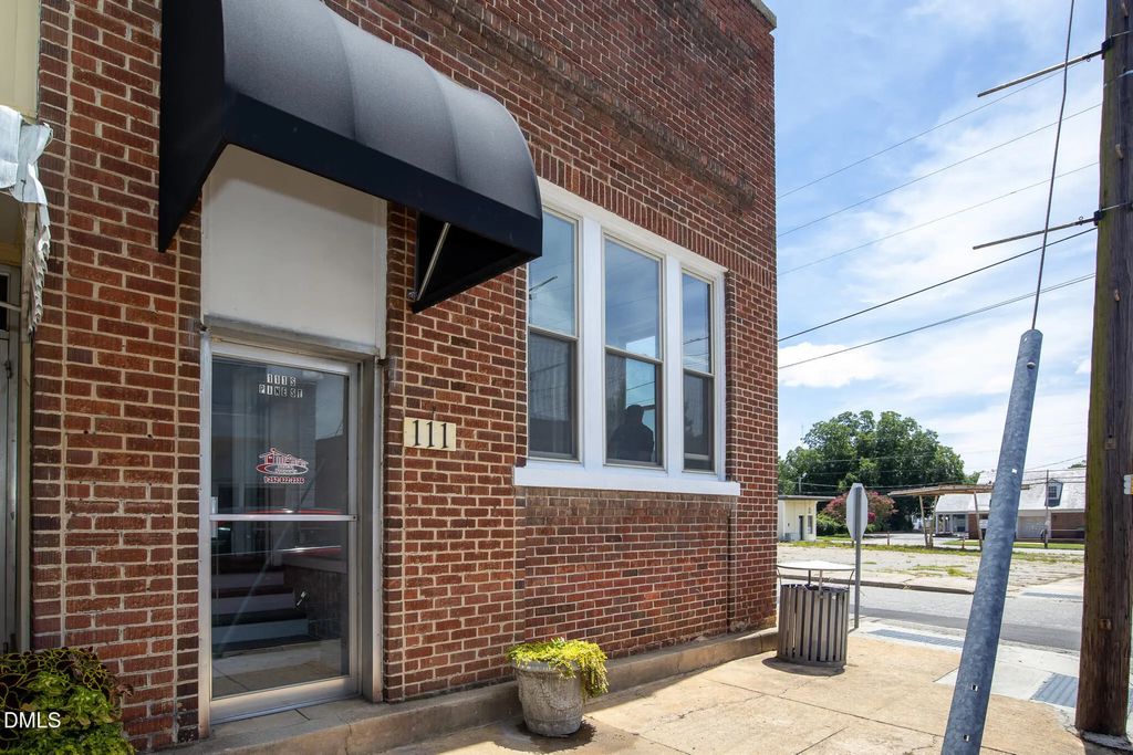 111 S Pine Street, Spring Hope