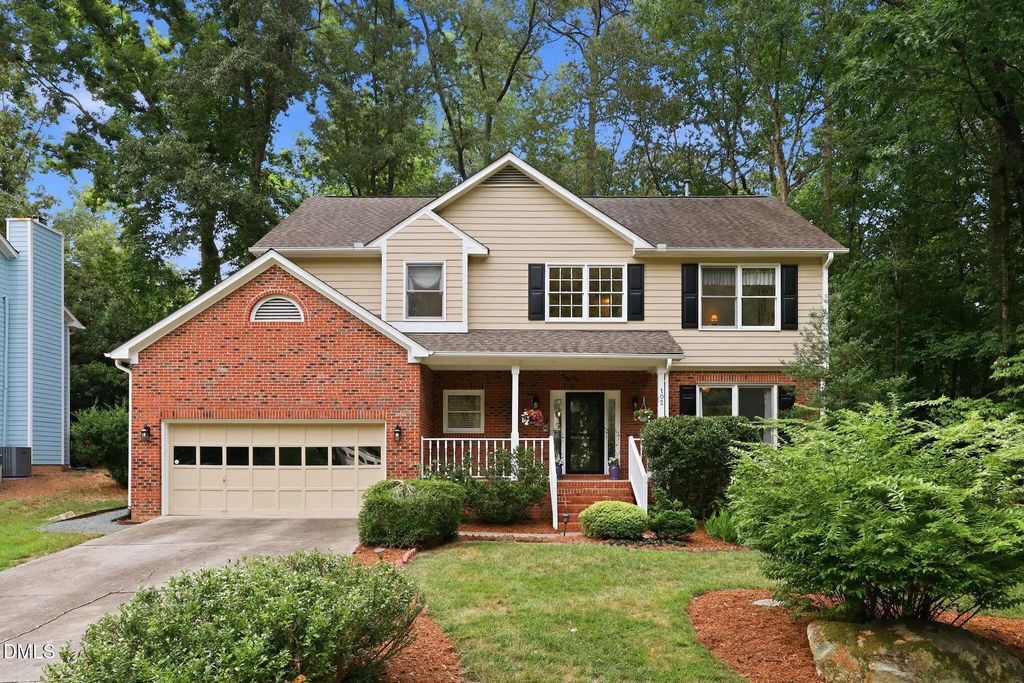 102 Robert Hunt Drive, Carrboro