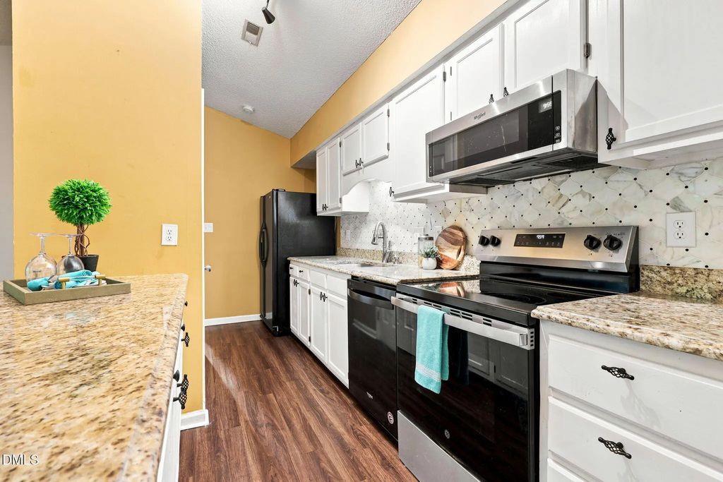 1300 Park Glen Drive 302, Raleigh