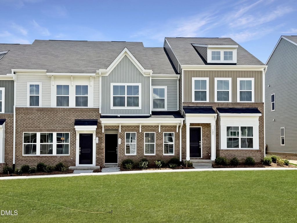 127 Flowering Maple Way 279, Garner