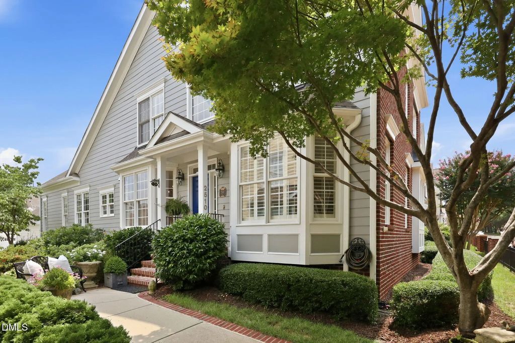 2510 St Pauls Square, Raleigh
