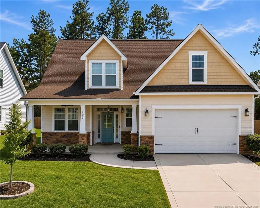 1015 Liberty Lane, Fayetteville