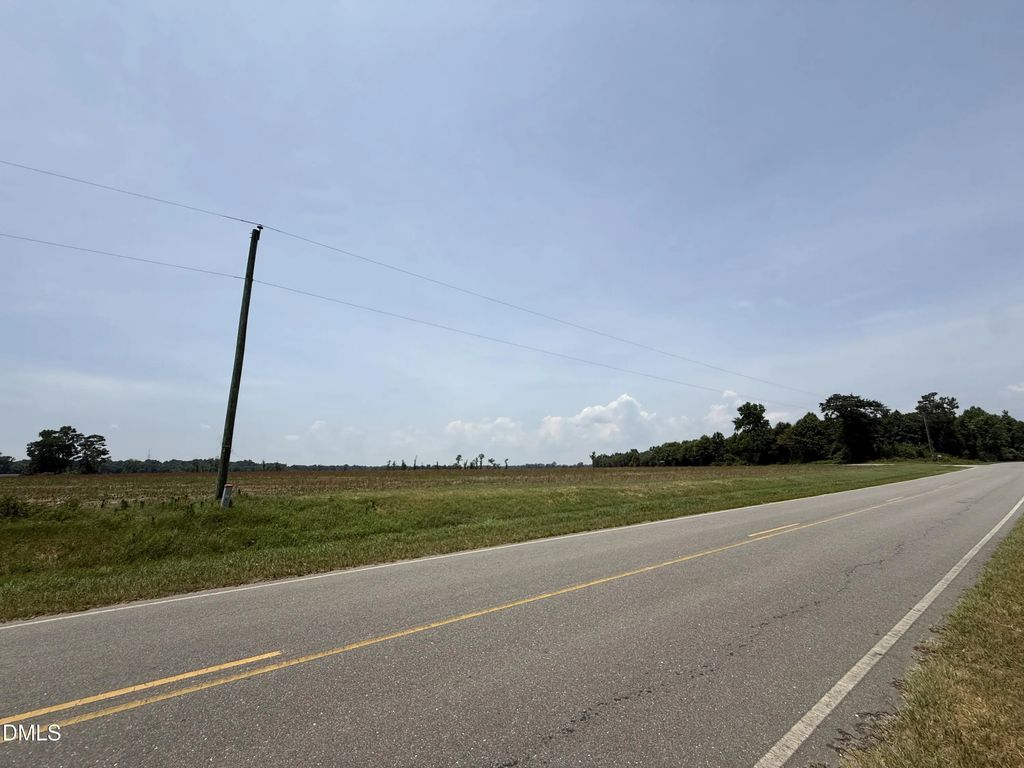 475 Weaver Road, Goldsboro