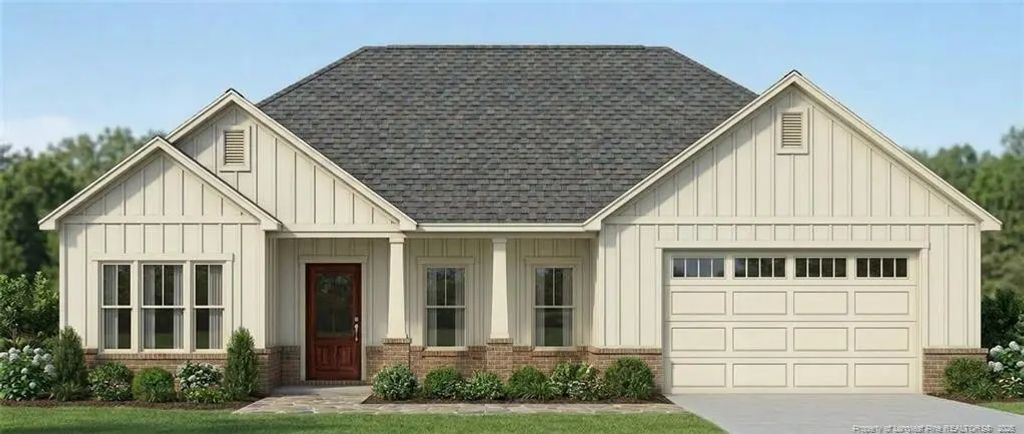 1915 Lowe Road, Lumberton