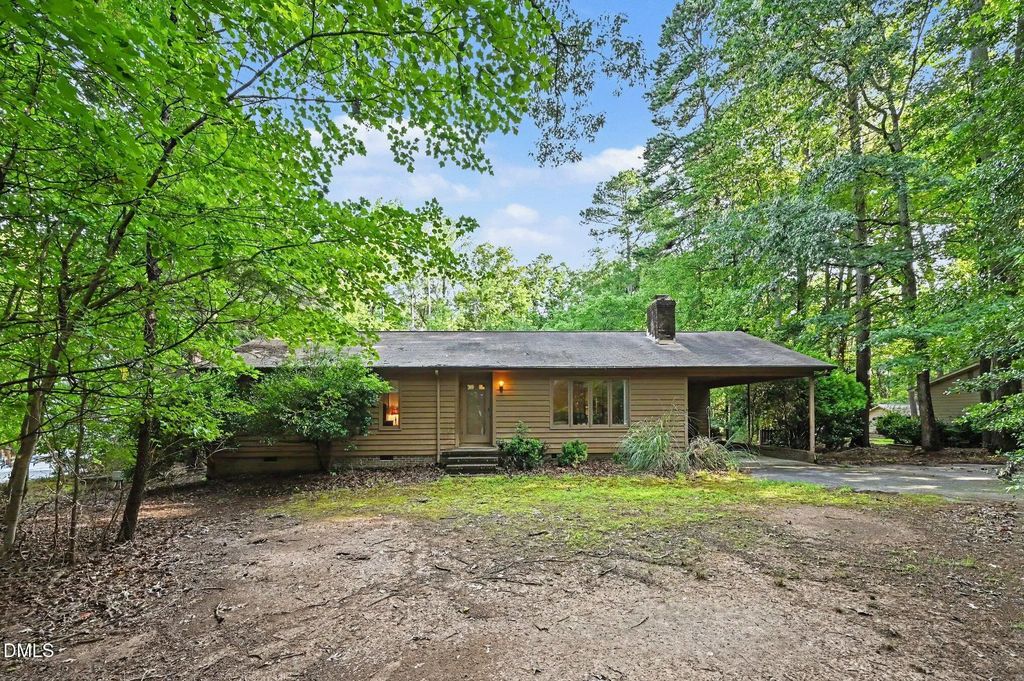 1316 Hounds Ear Road, Hillsborough