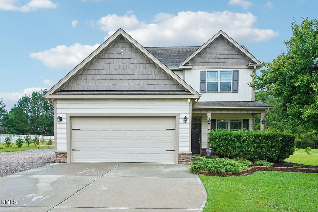 112 Camden Pl Street, Princeton
